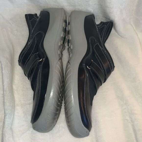 Kenneth Cole Black‎ Sneakers with Back Strap Size 7 - Picture 5 of 12